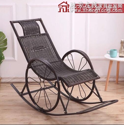 勝芳批發藤制搖椅 舒適休閑，品質之選
